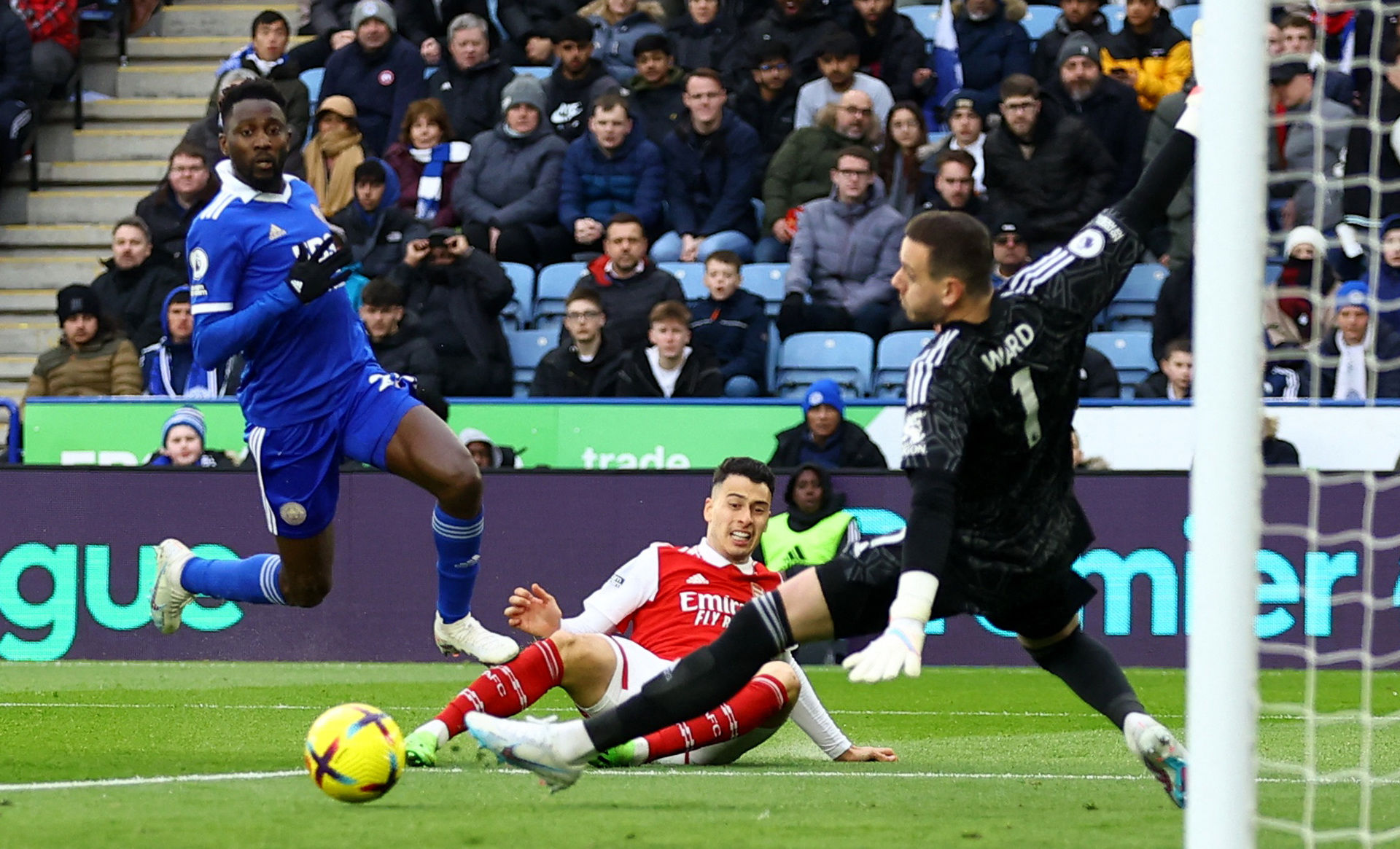 火箭险胜独 火箭险胜独