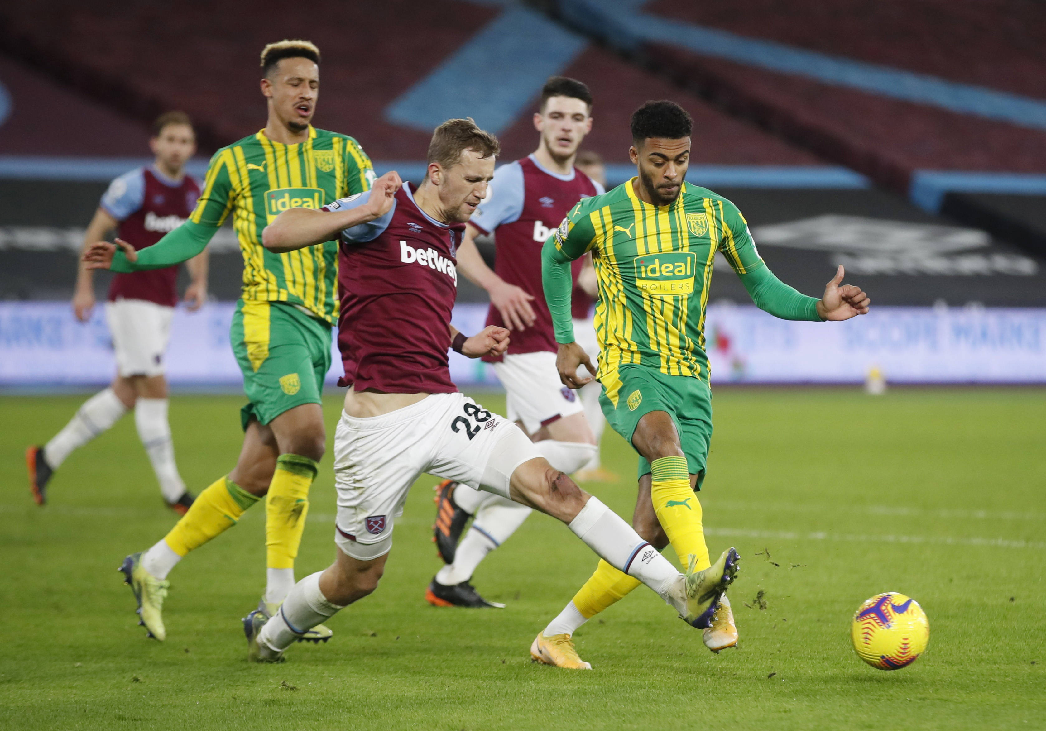 乔显然还缺 乔显然还缺